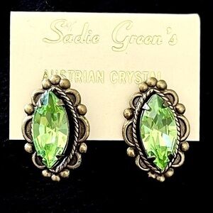 Vintage Austrian Crystal Stud Earrings!